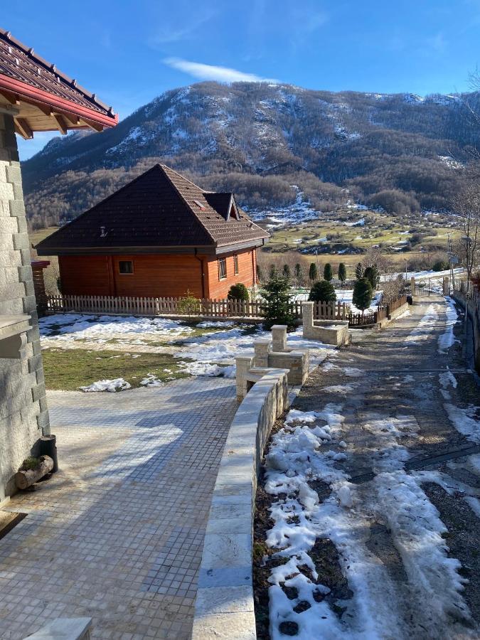 Joen Village Librazhet Eksteriør billede